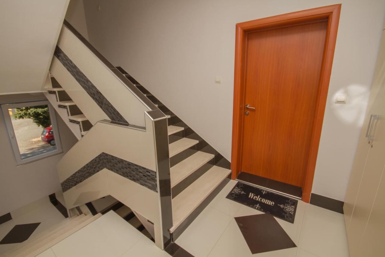 Apartmani Milena Херцег Нови Екстериор снимка