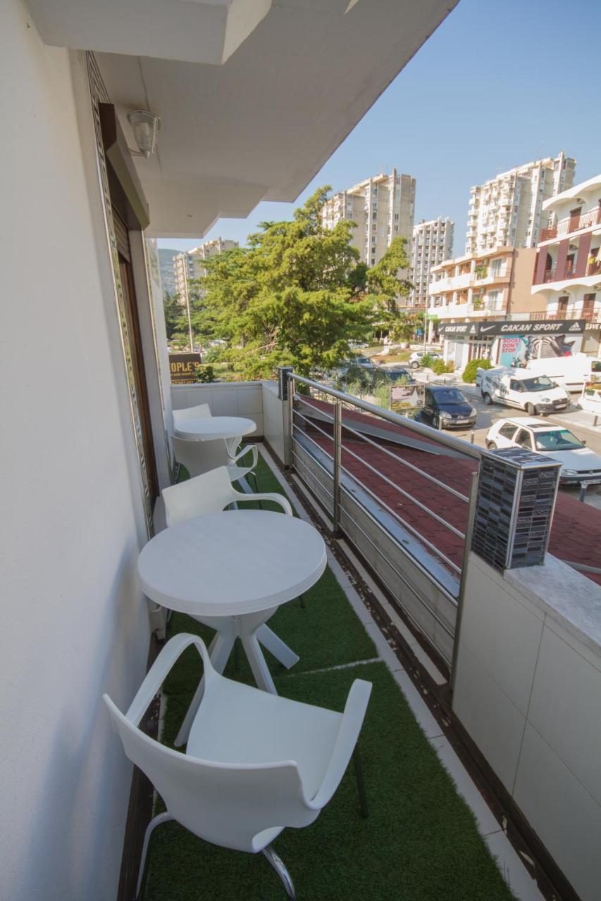 Apartmani Milena Херцег Нови Екстериор снимка